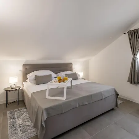 Appartement La Grande Bellezza 1 Lastovo